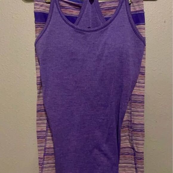 Lululemon  Purple Racerback Tank Top Size 8 Built-In Bra Small Flaw and leggings - Picture 2 of 8